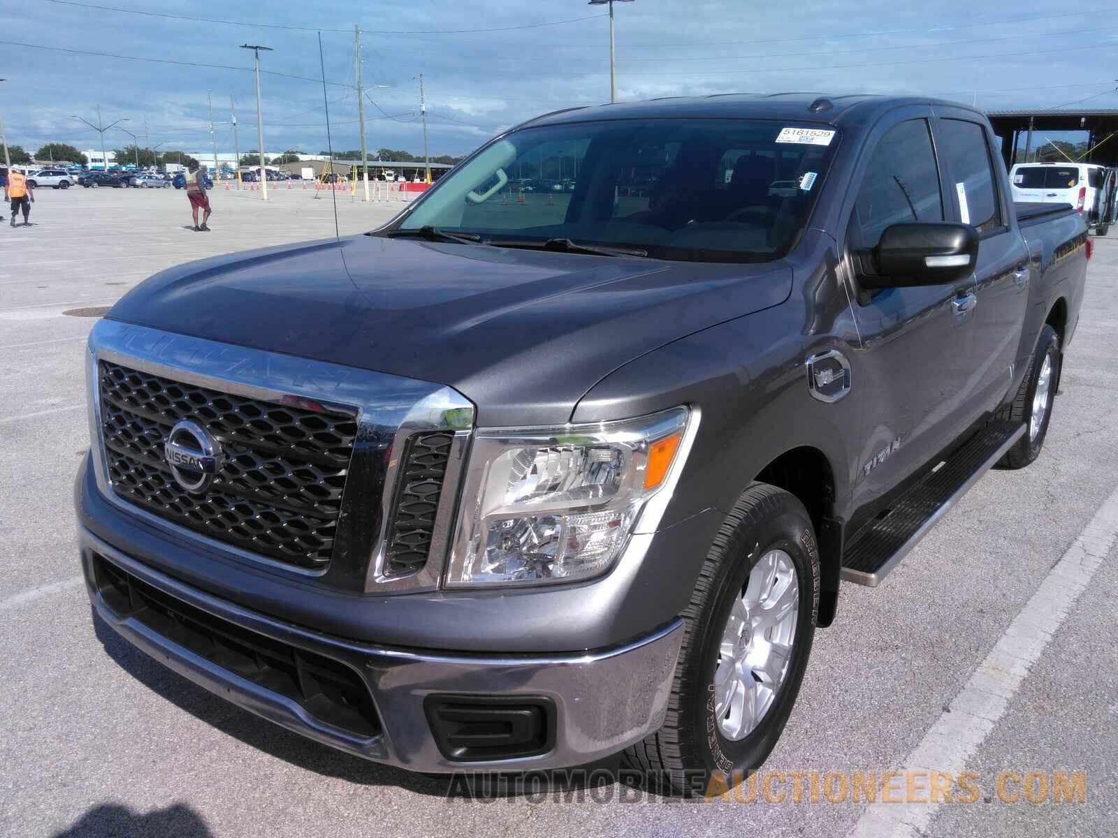 1N6AA1EK9HN573881 Nissan Titan 2017