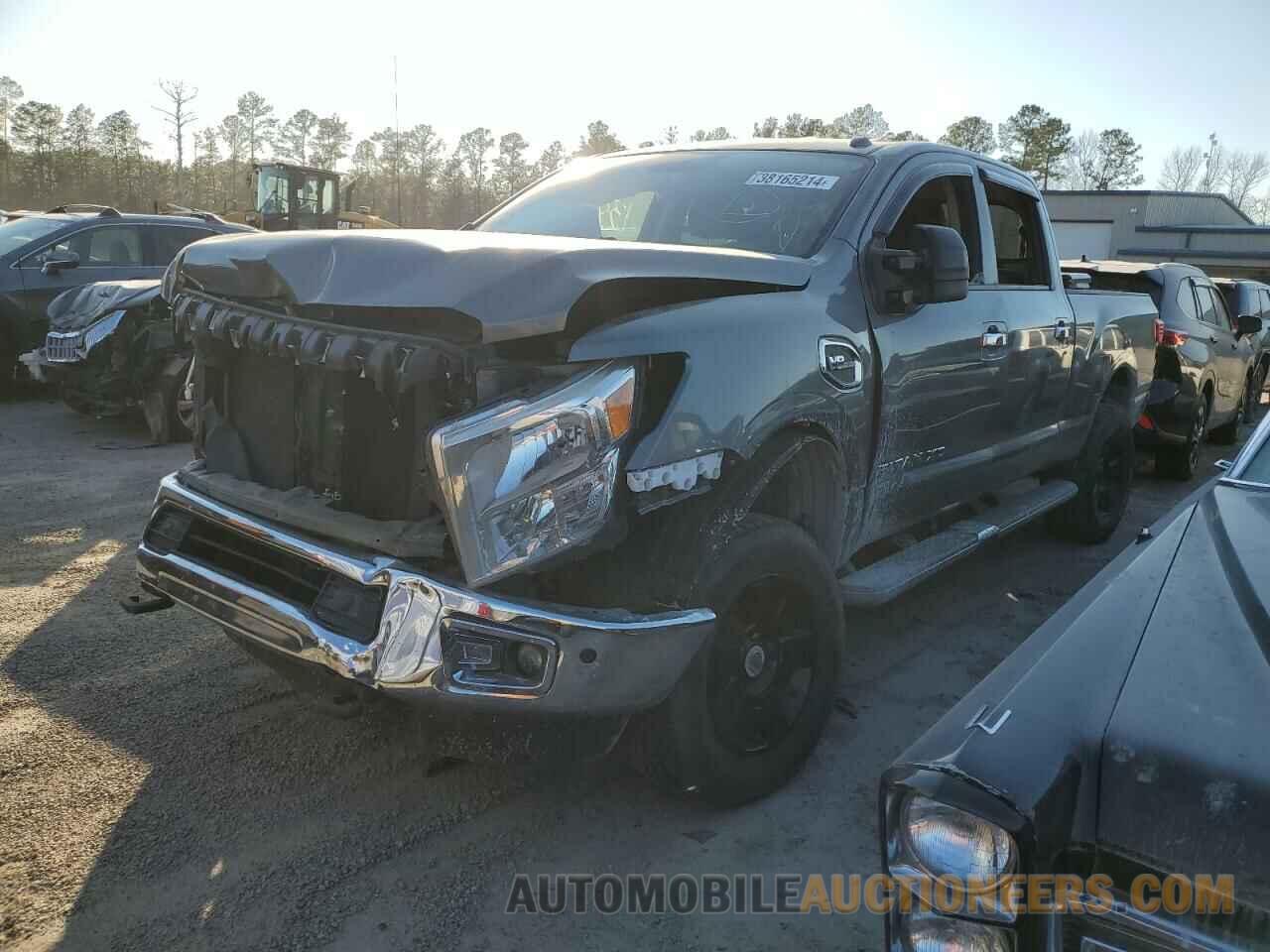 1N6AA1F40HN543555 NISSAN TITAN 2017