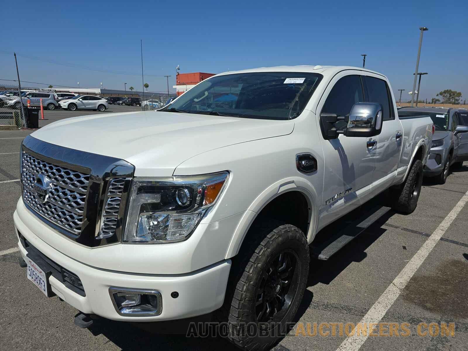 1N6AA1F45HN560755 Nissan TITAN XD 2017