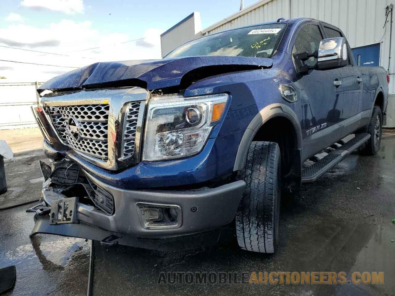 1N6AA1F47JN520506 NISSAN TITAN 2018