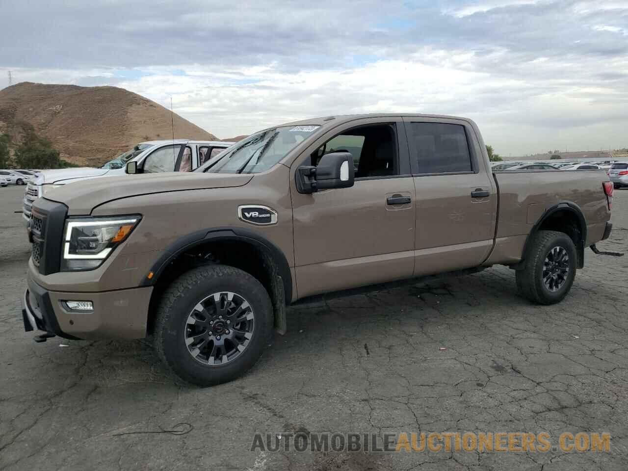 1N6AA1FB0MN521550 NISSAN TITAN 2021