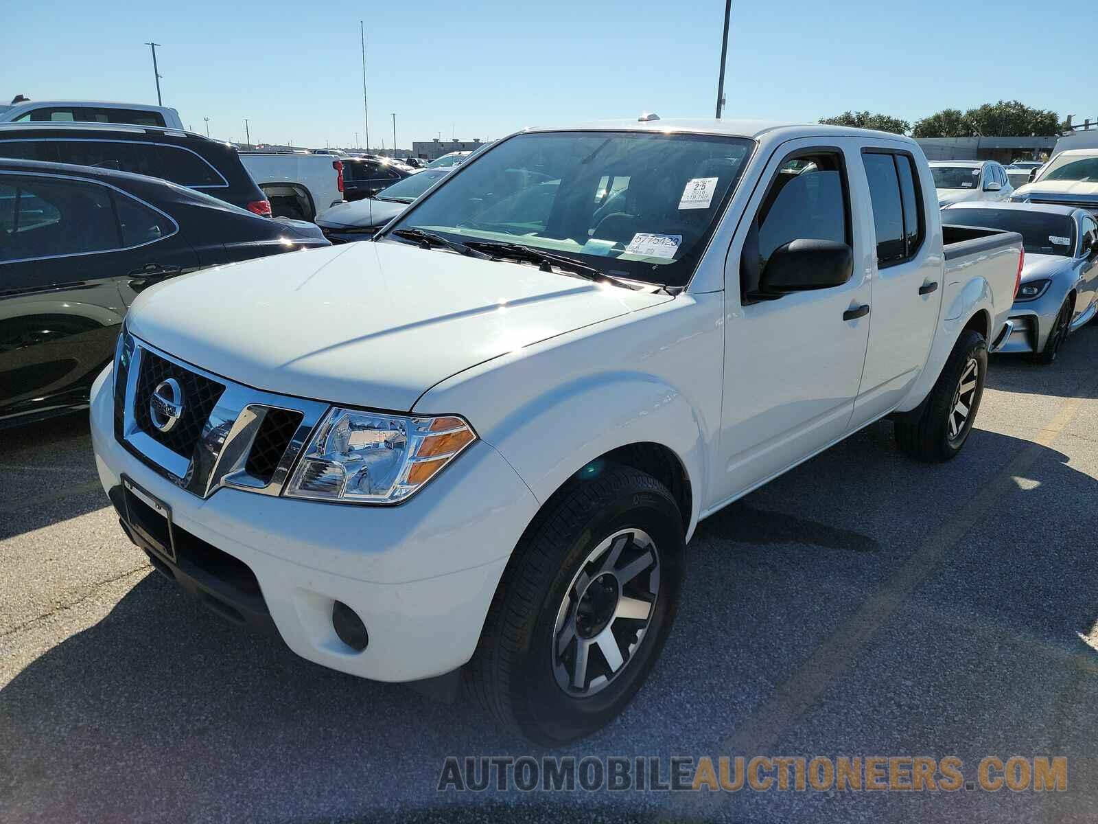 1N6AD0ER7JN735334 Nissan Frontier 2018