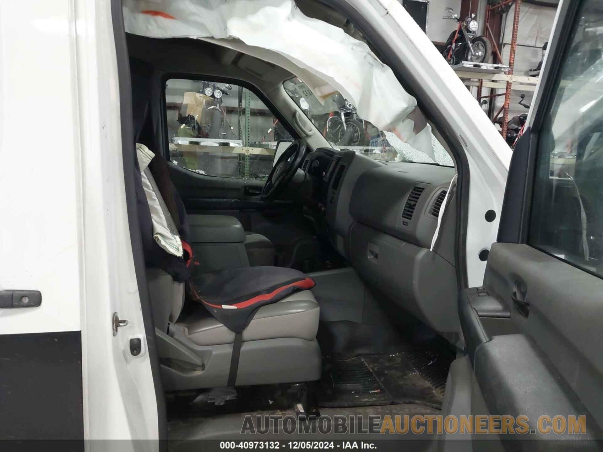 1N6AF0LY6KN804133 NISSAN NV CARGO NV2500 HD 2019