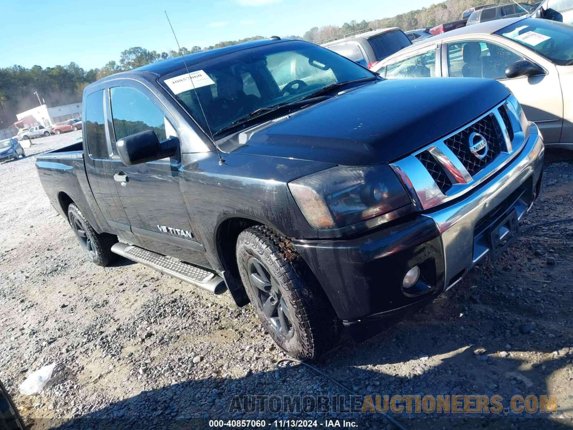 1N6BA0CA2DN303944 NISSAN TITAN 2013