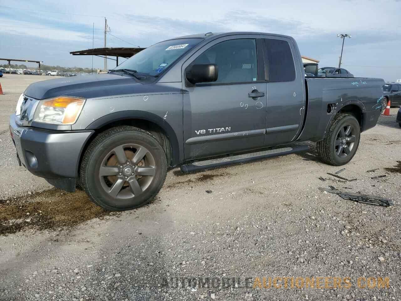 1N6BA0CA2FN506044 NISSAN TITAN 2015