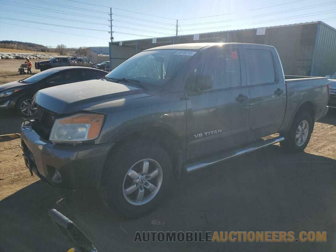 1N6BA0EC2CN317761 NISSAN TITAN 2012