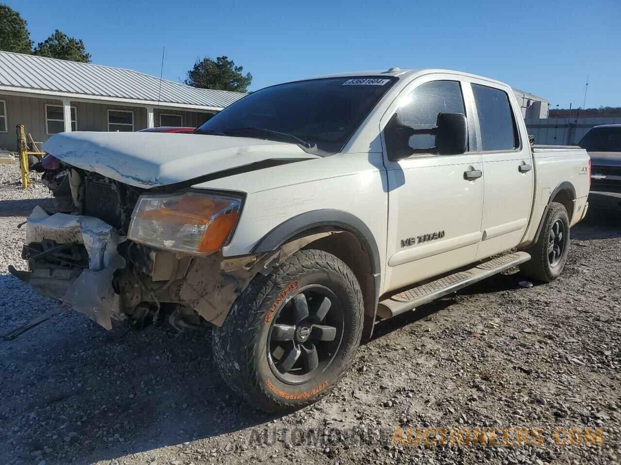 1N6BA0EC3BN305164 NISSAN TITAN 2011