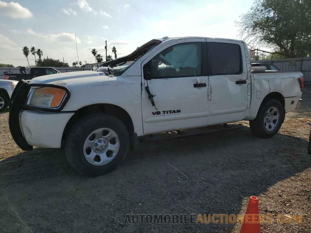 1N6BA0ED1BN302577 NISSAN TITAN 2011