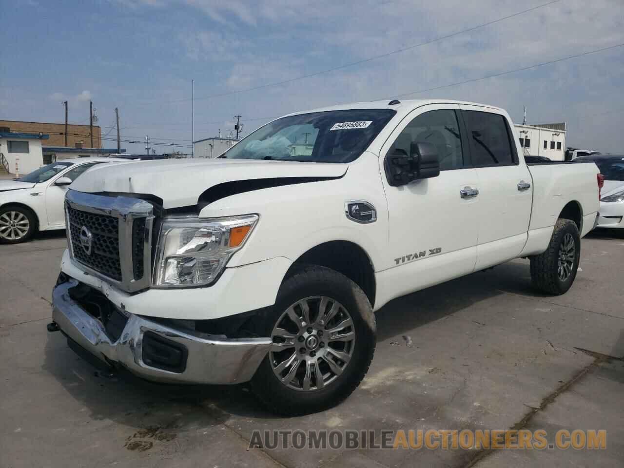 1N6BA1F10JN551865 NISSAN TITAN 2018