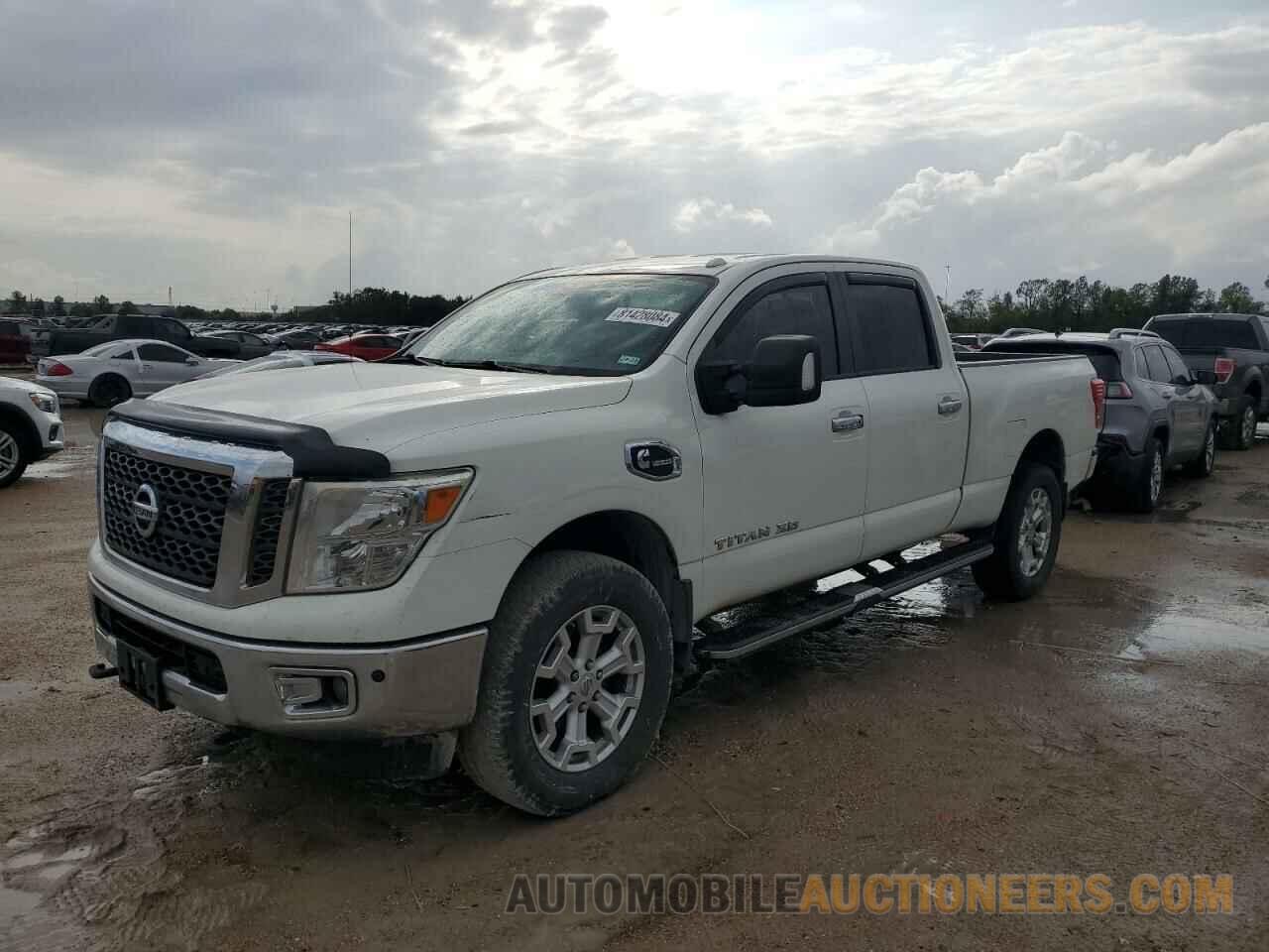 1N6BA1F25HN515995 NISSAN TITAN 2017