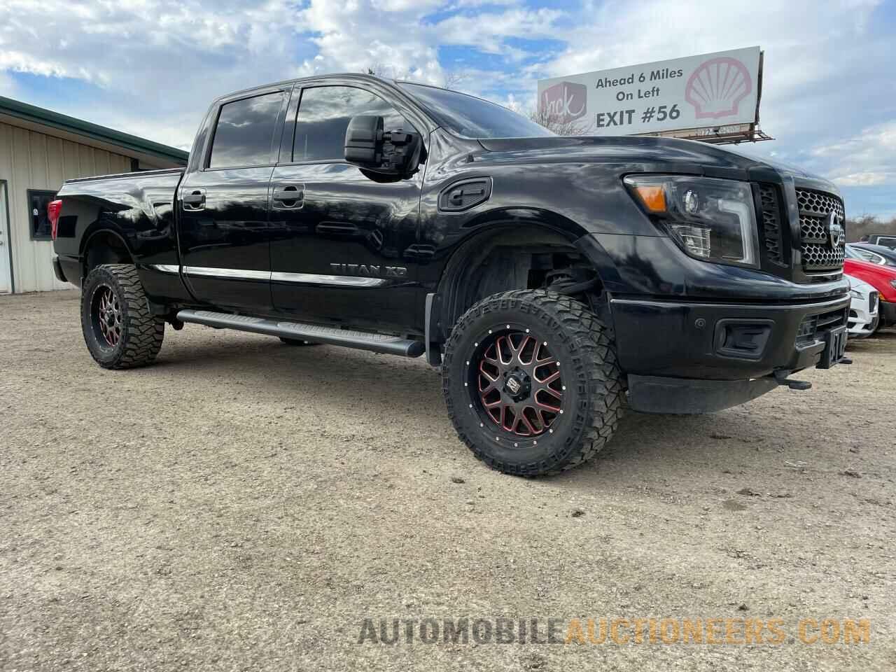 1N6BA1F41JN515743 NISSAN TITAN 2018