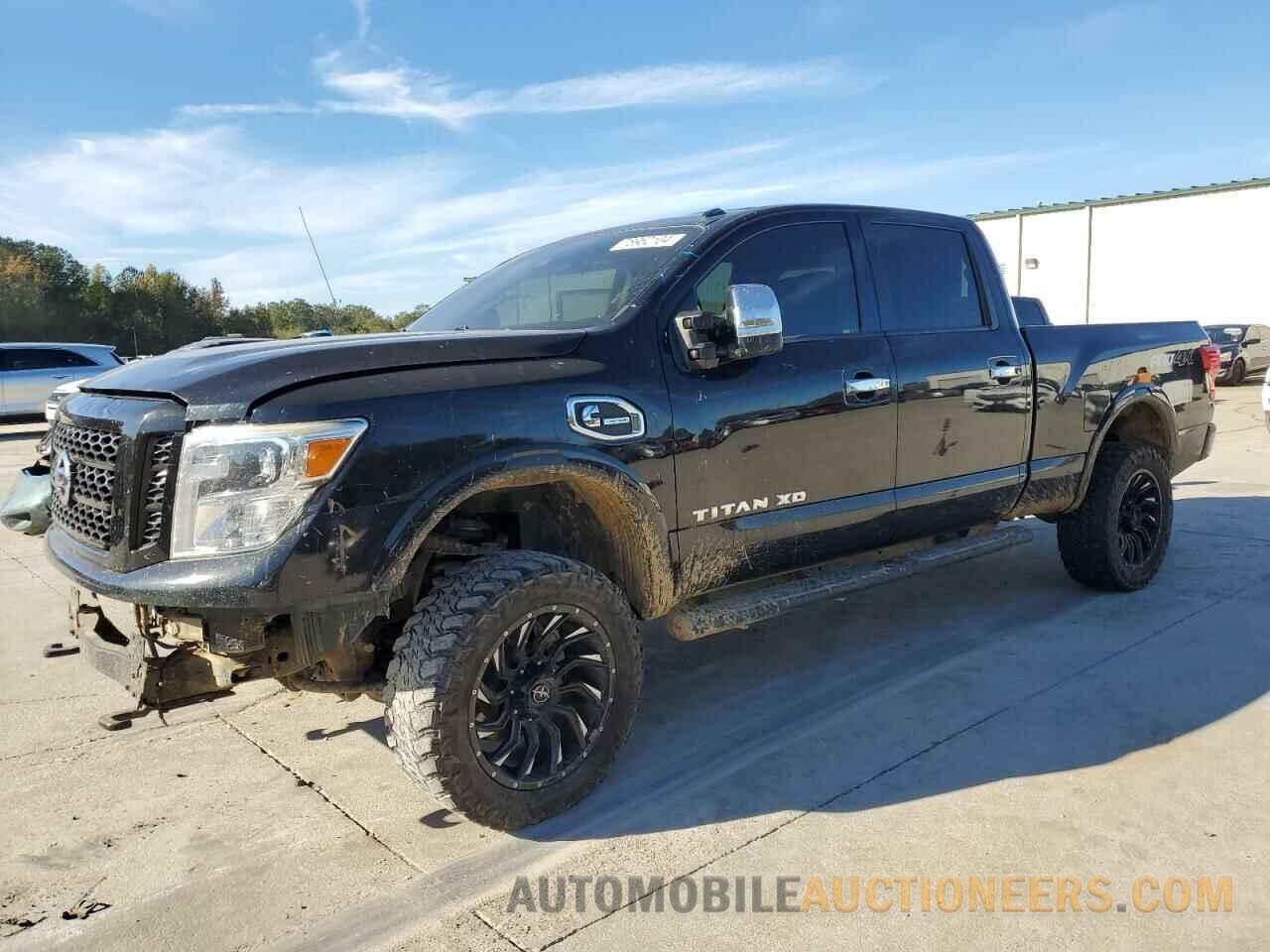 1N6BA1F42HN575668 NISSAN TITAN 2017