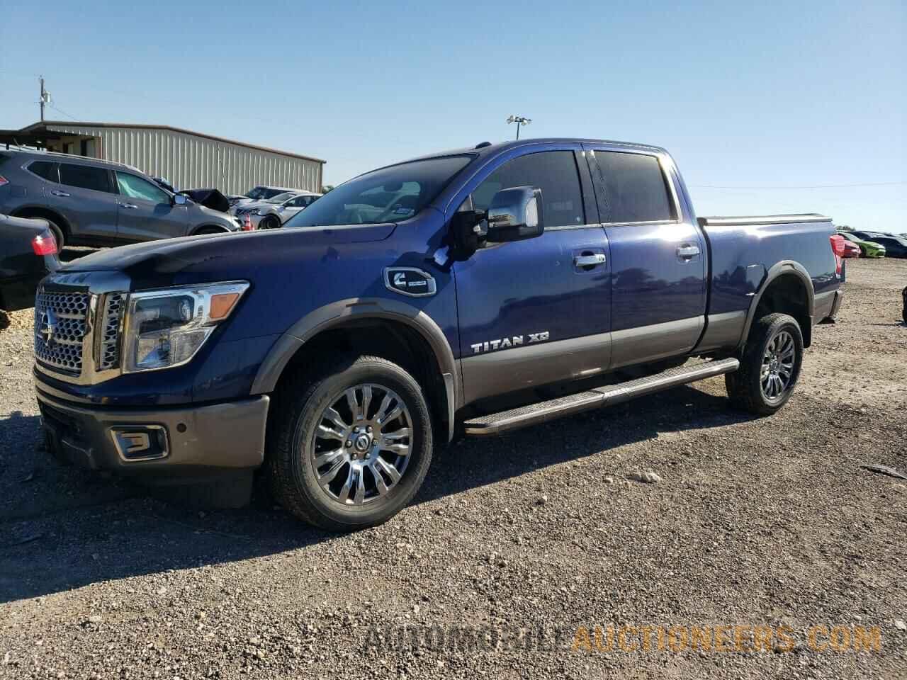 1N6BA1F43HN564579 NISSAN TITAN 2017