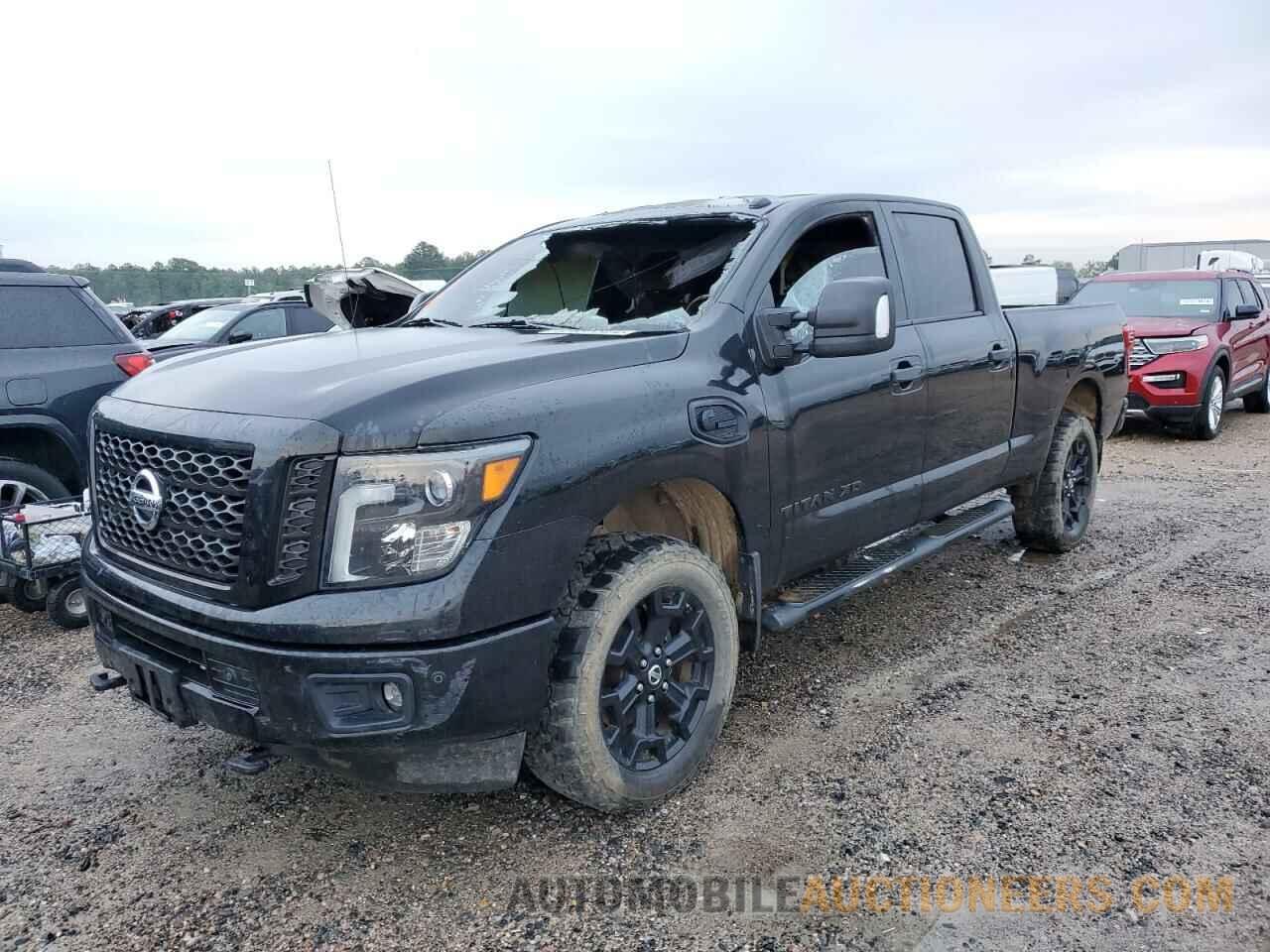 1N6BA1F44JN519883 NISSAN TITAN 2018