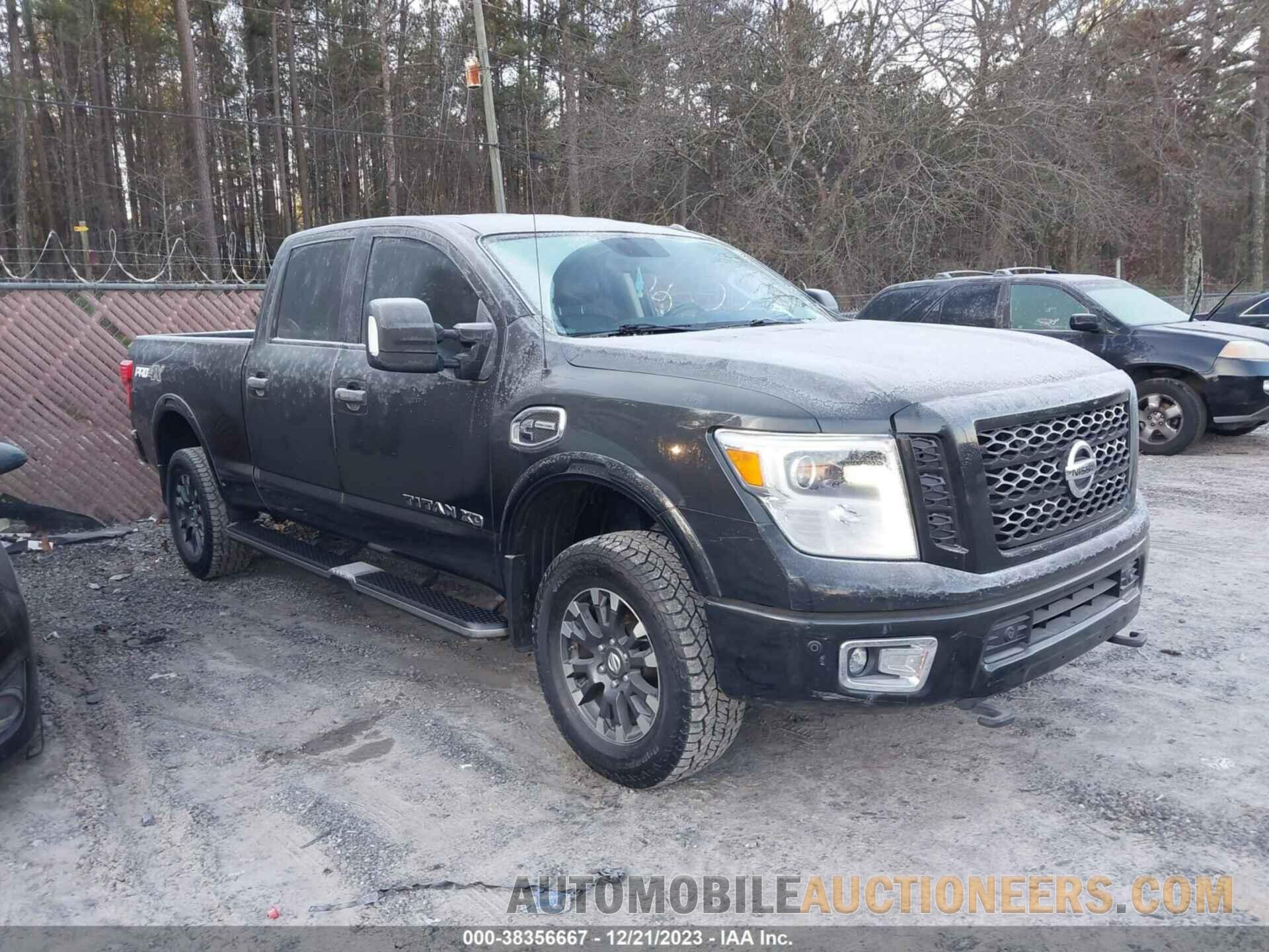 1N6BA1F45JN517740 NISSAN TITAN XD 2018