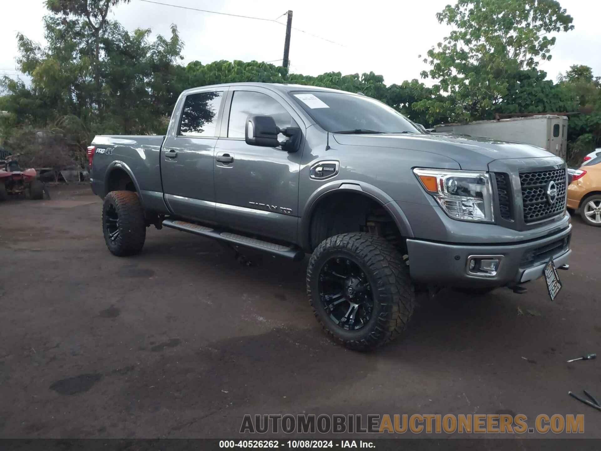 1N6BA1F45JN523666 NISSAN TITAN XD 2018