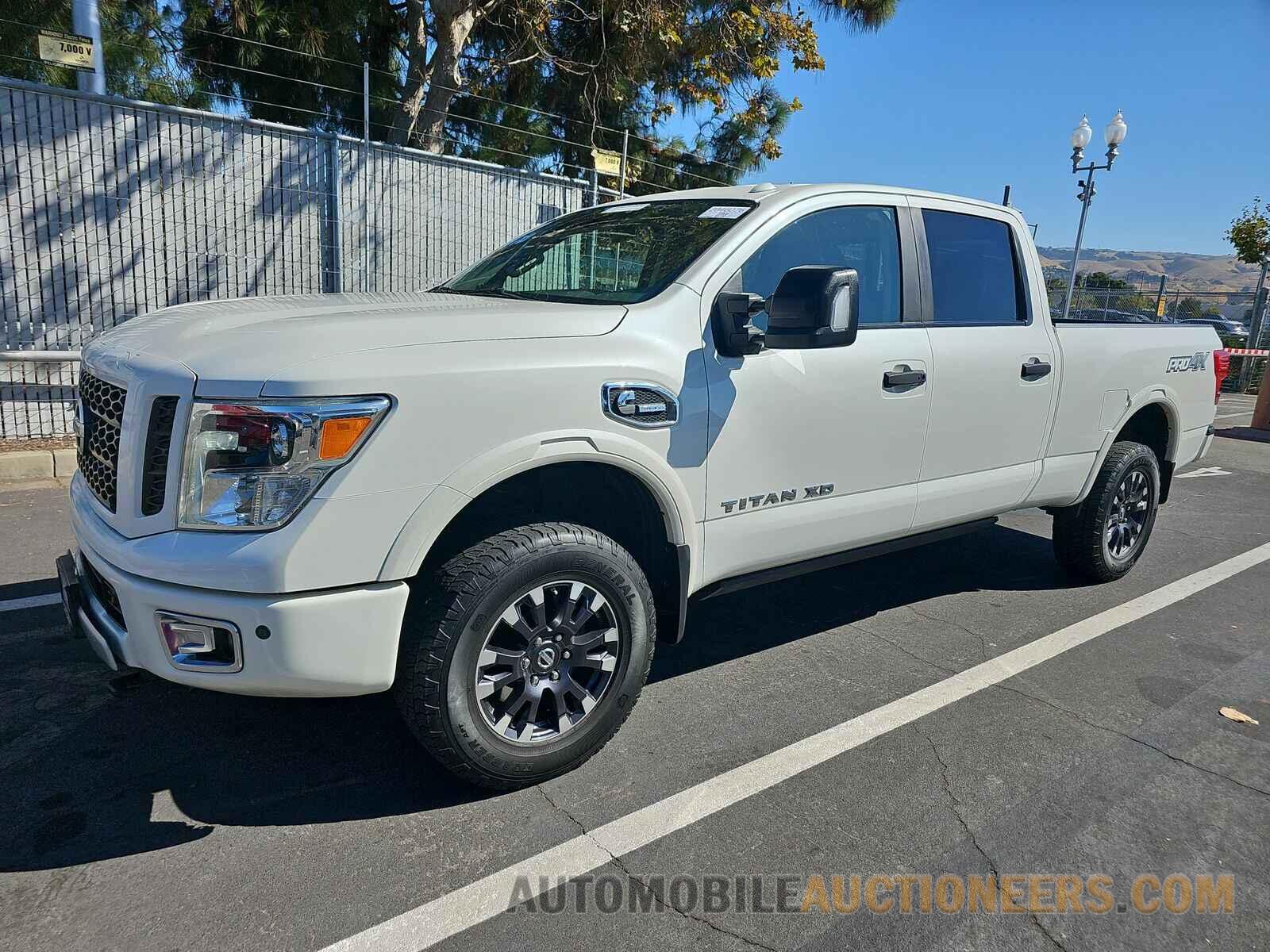 1N6BA1F46GN513513 Nissan TITAN XD 2016