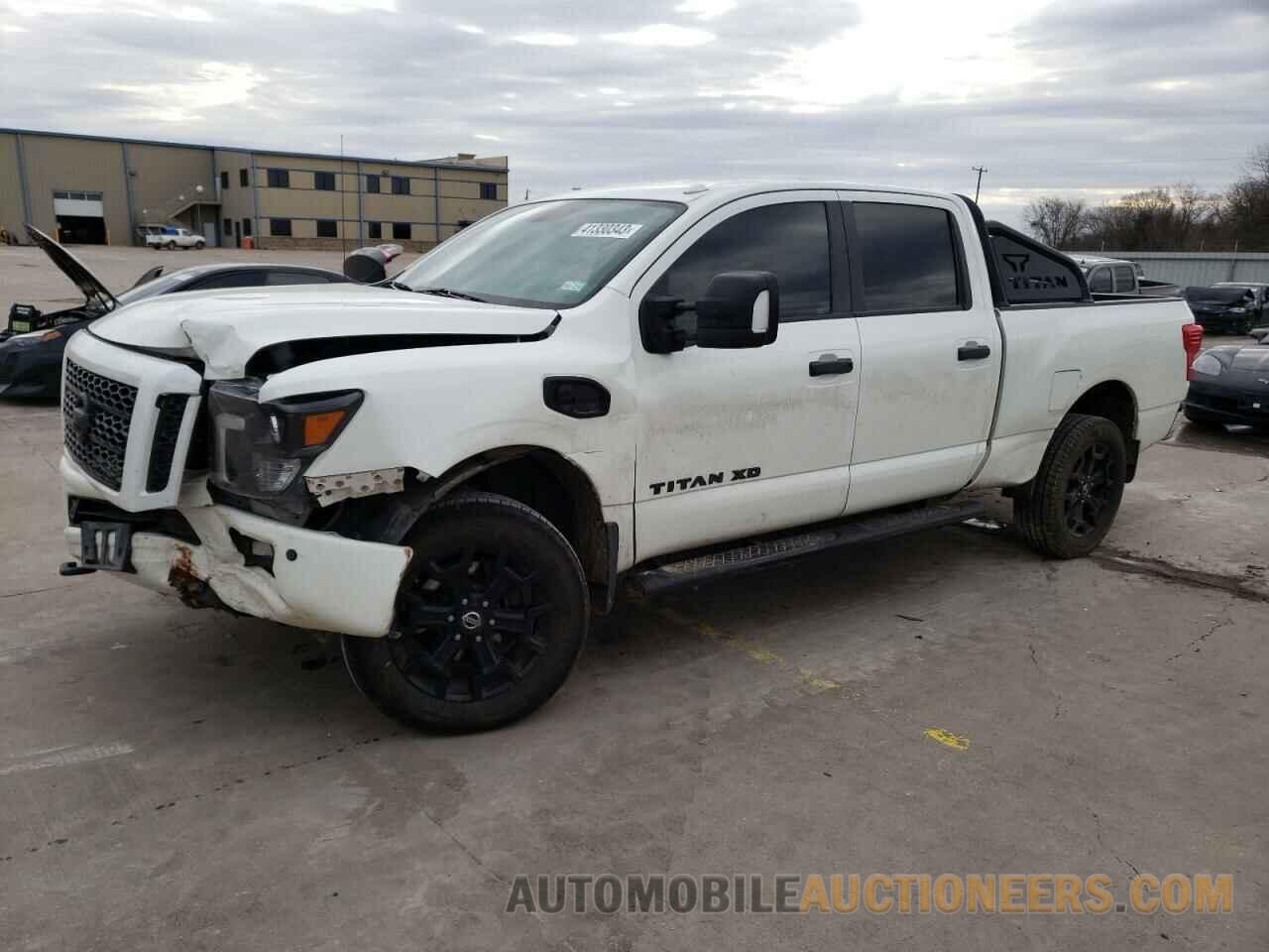 1N6BA1F47JN515584 NISSAN TITAN 2018