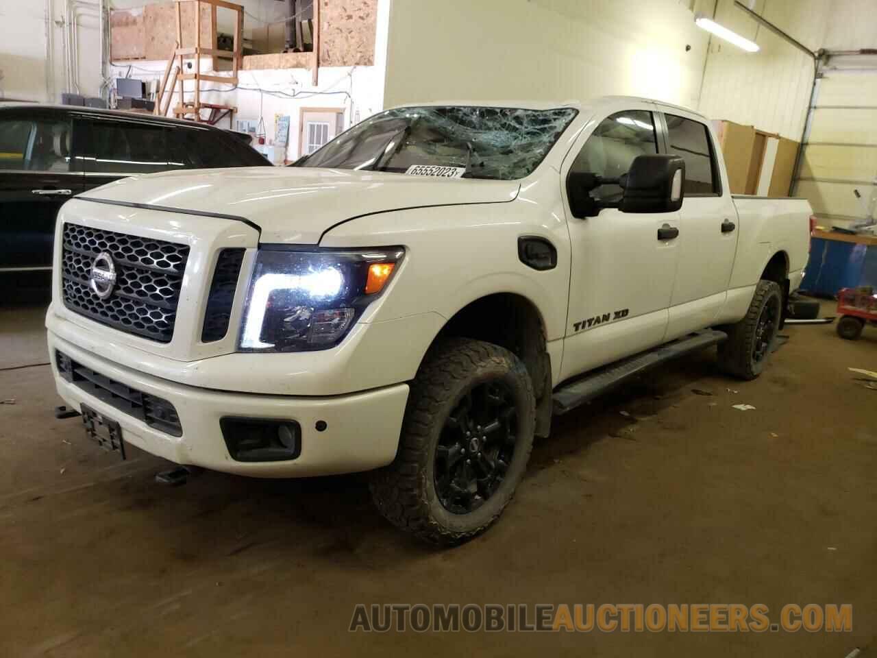 1N6BA1F47JN522602 NISSAN TITAN 2018