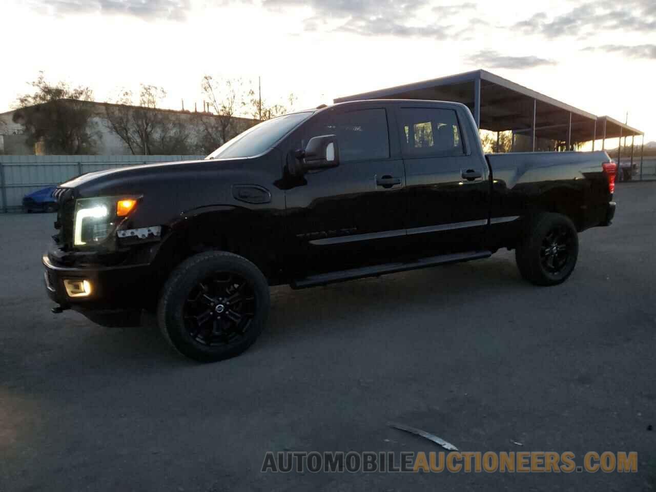 1N6BA1F48JN521832 NISSAN TITAN 2018