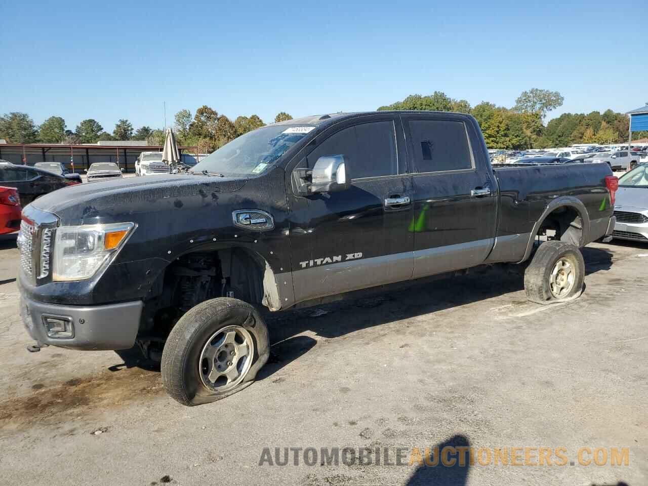 1N6BA1F49HN550363 NISSAN TITAN 2017