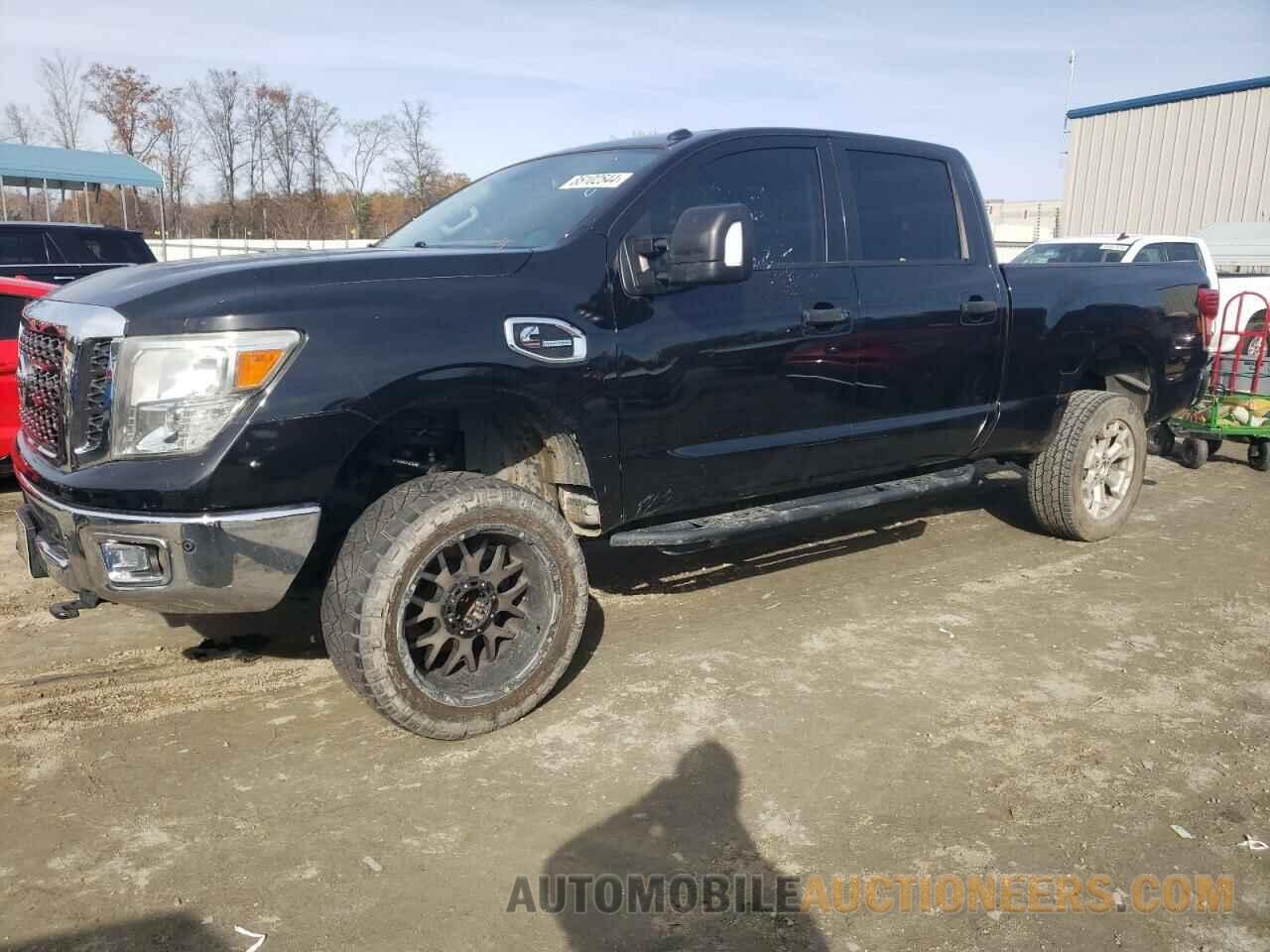 1N6BA1F49HN556566 NISSAN TITAN 2017