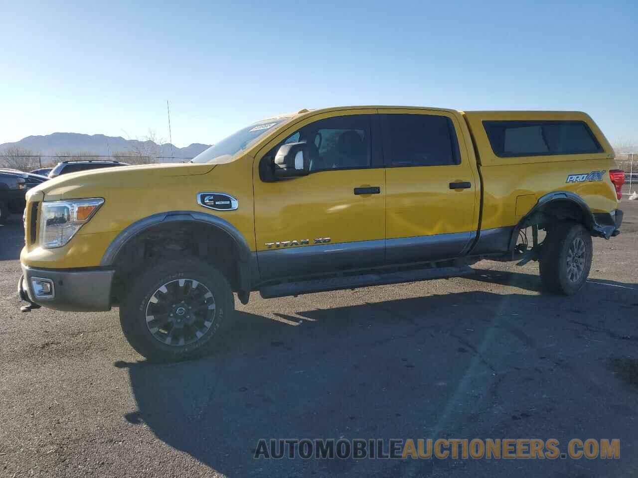 1N6BA1F49HN568782 NISSAN TITAN 2017