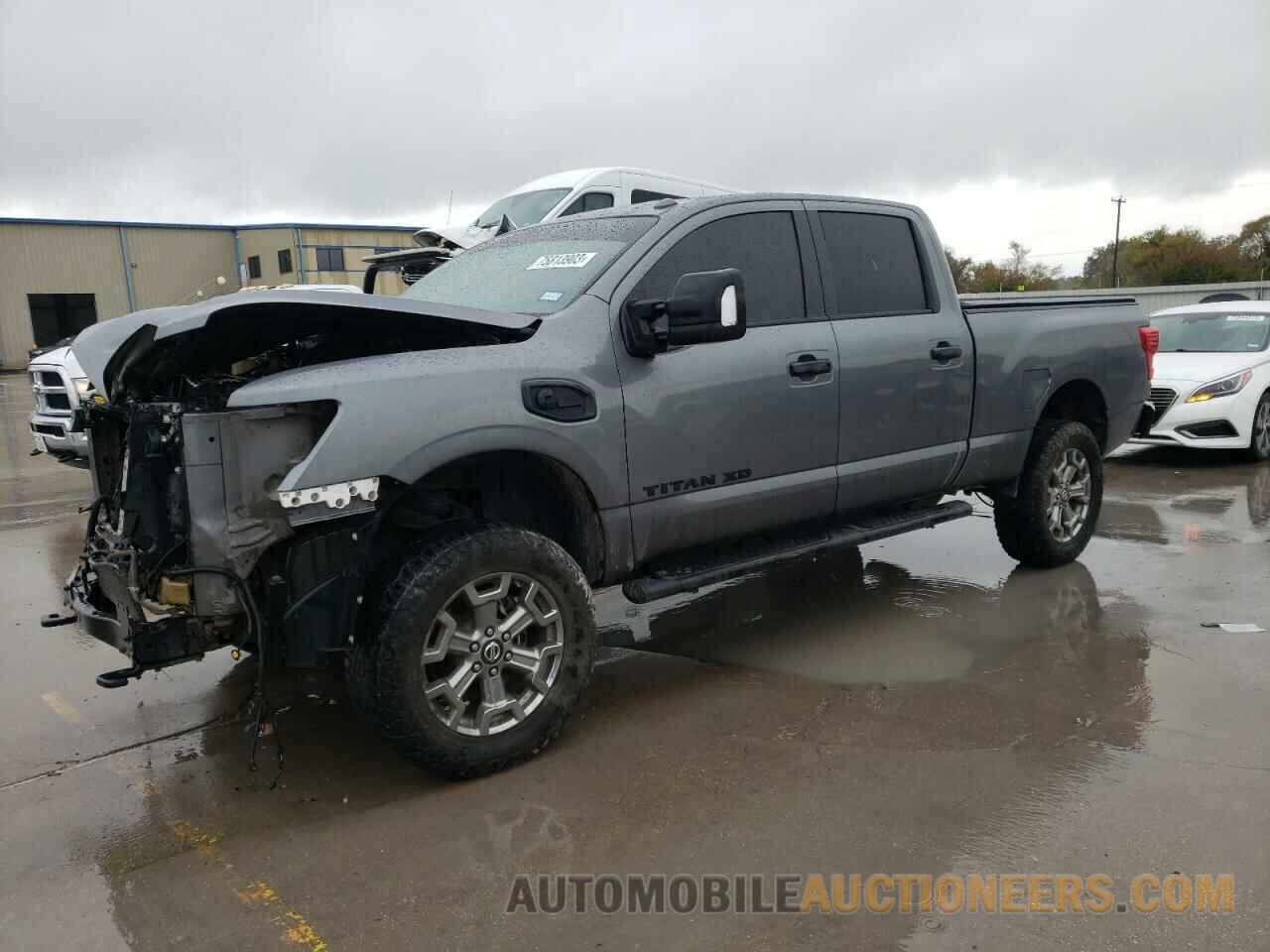 1N6BA1F49JN517594 NISSAN TITAN 2018