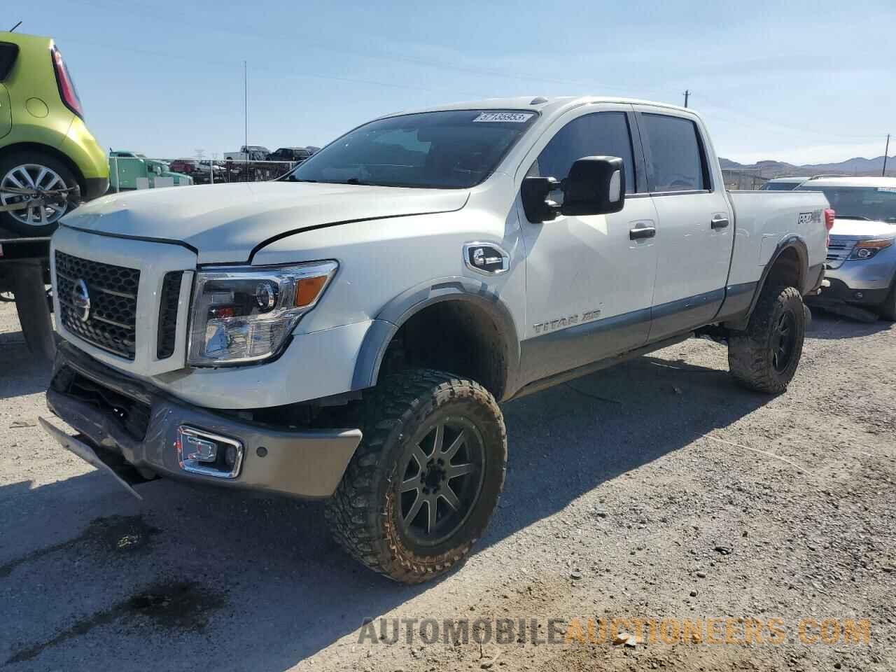 1N6BA1F49JN520978 NISSAN TITAN 2018