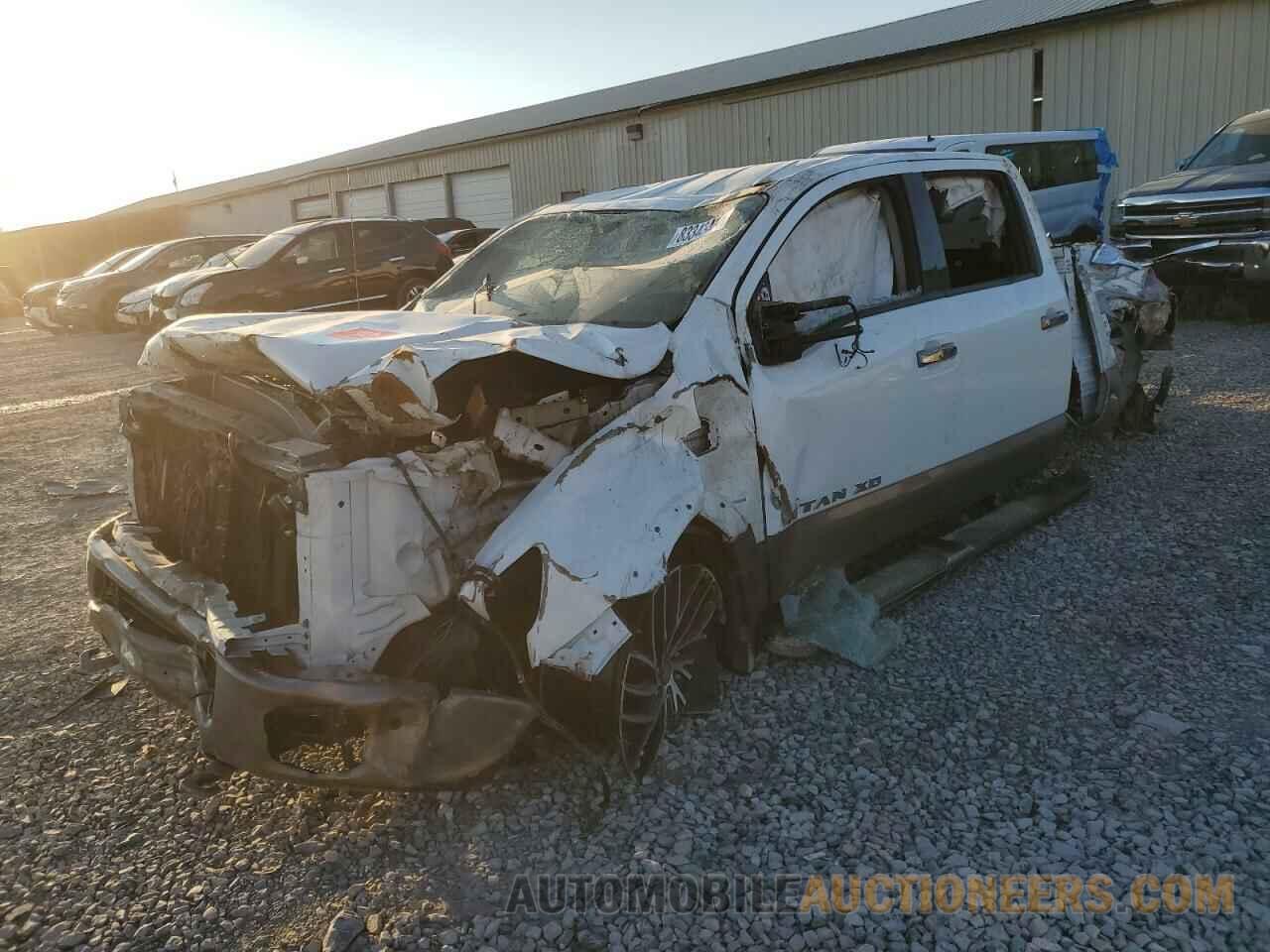 1N6BA1F49KN521727 NISSAN TITAN 2019