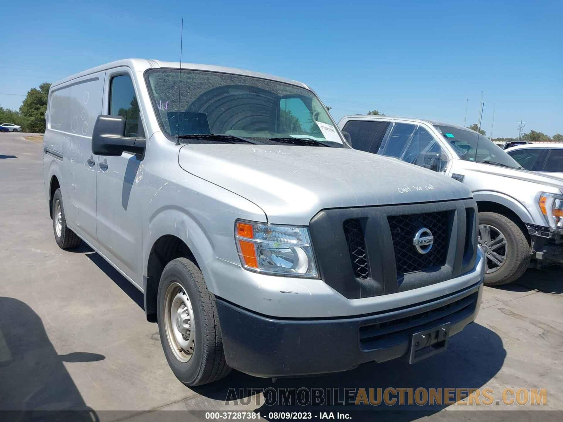 1N6BF0KM2JN802865 NISSAN NV CARGO 2018