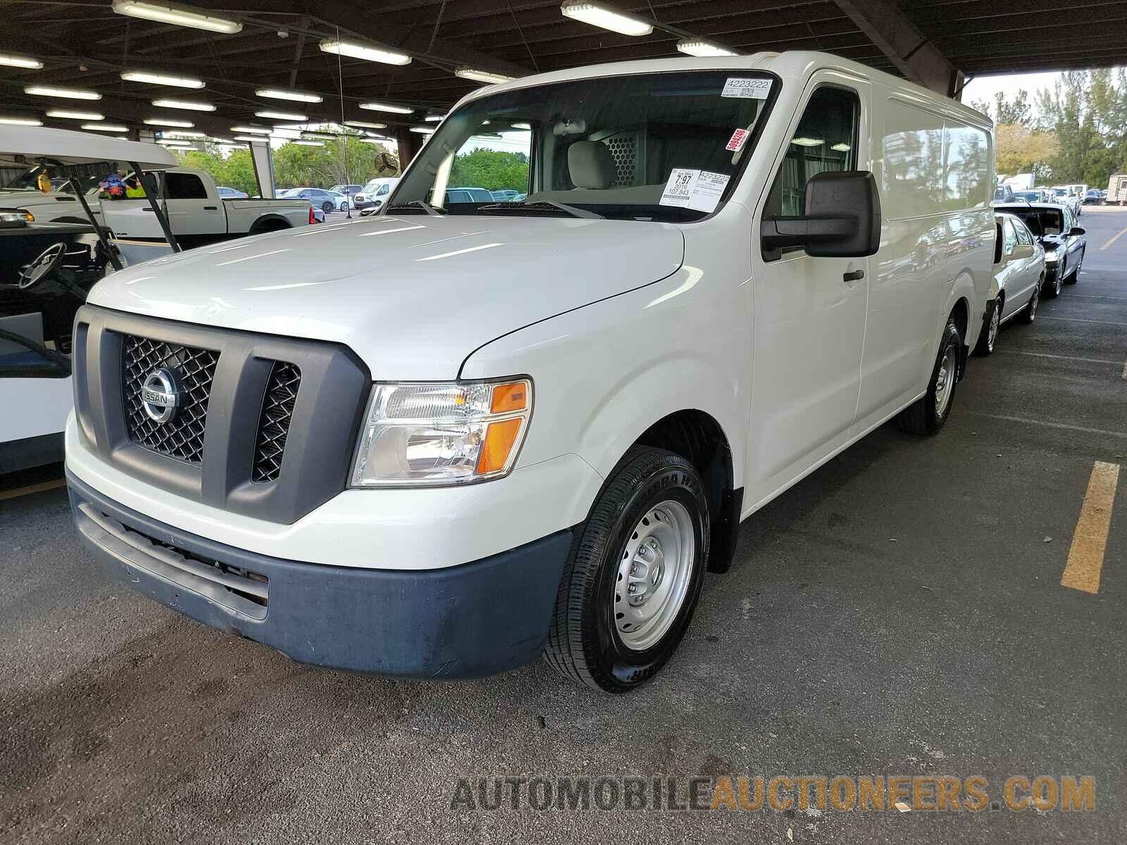 1N6BF0KM3GN808196 Nissan NV15 2016