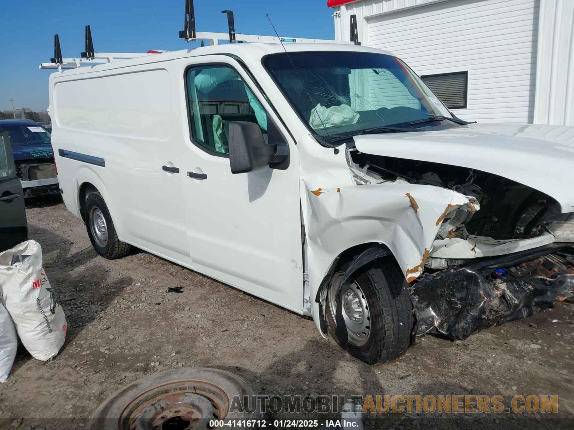 1N6BF0KM9JN816925 NISSAN NV CARGO NV1500 2018