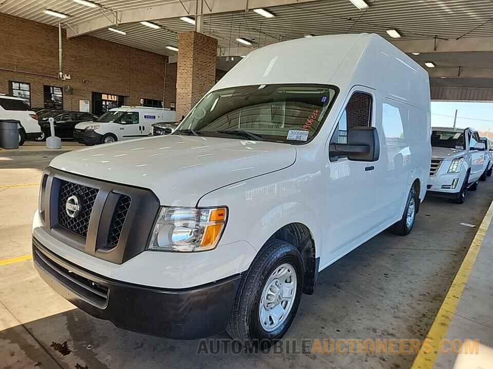 1N6BF0LY3HN805947 Nissan NV Cargo 2017