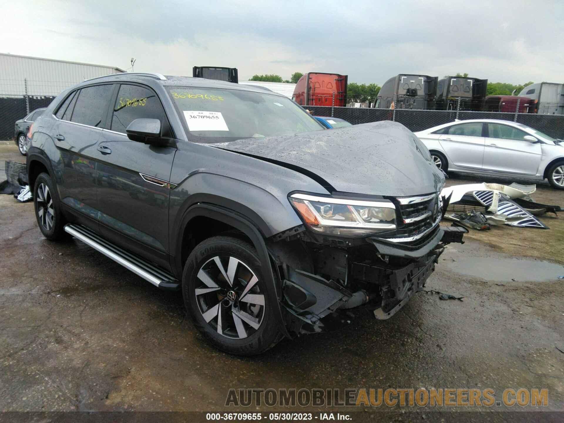 1V24C2CA6LC204313 VOLKSWAGEN ATLAS CROSS SPORT 2020