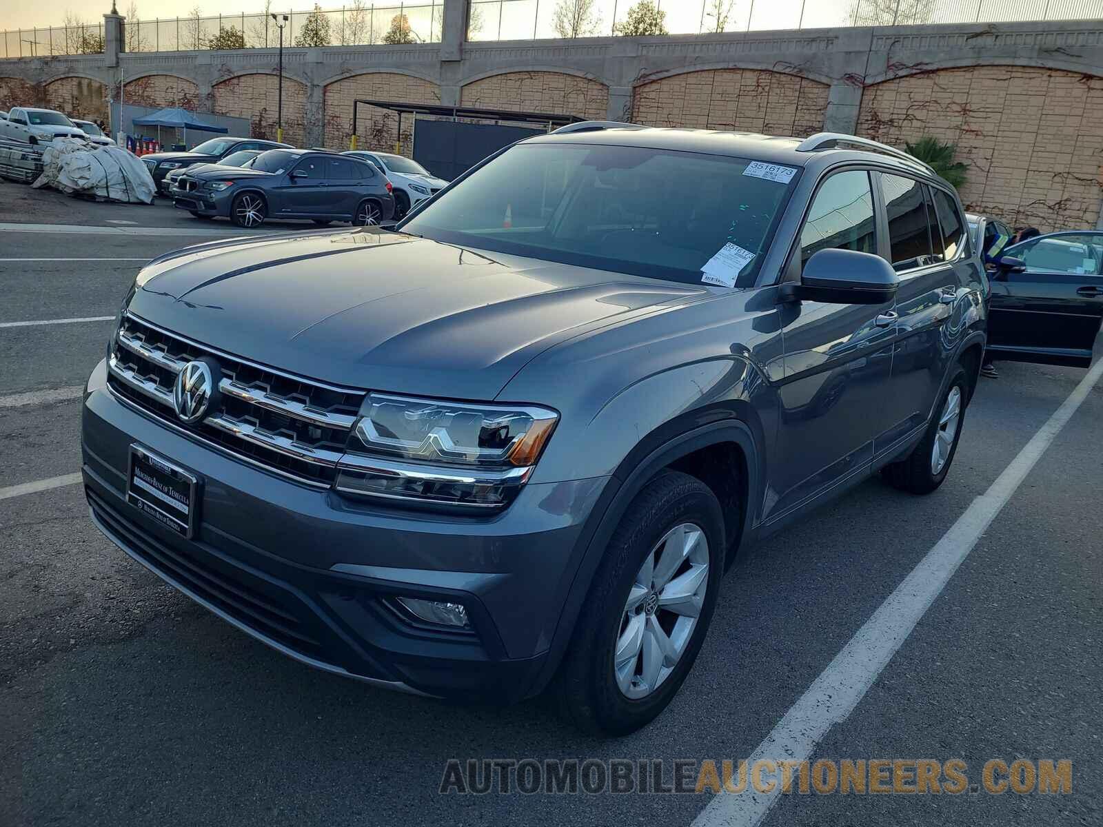 1V2CP2CA7JC599132 Volkswagen Atlas 2018