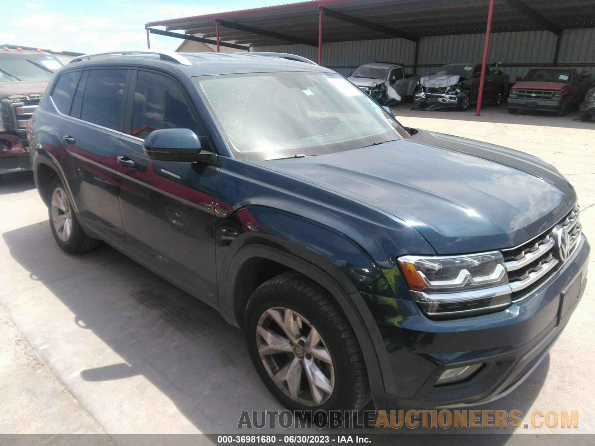 1V2CR2CA1JC566993 VOLKSWAGEN ATLAS 2018