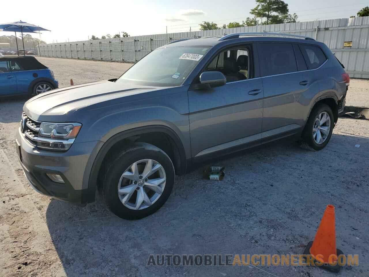 1V2CR2CA6JC572255 VOLKSWAGEN ATLAS 2018