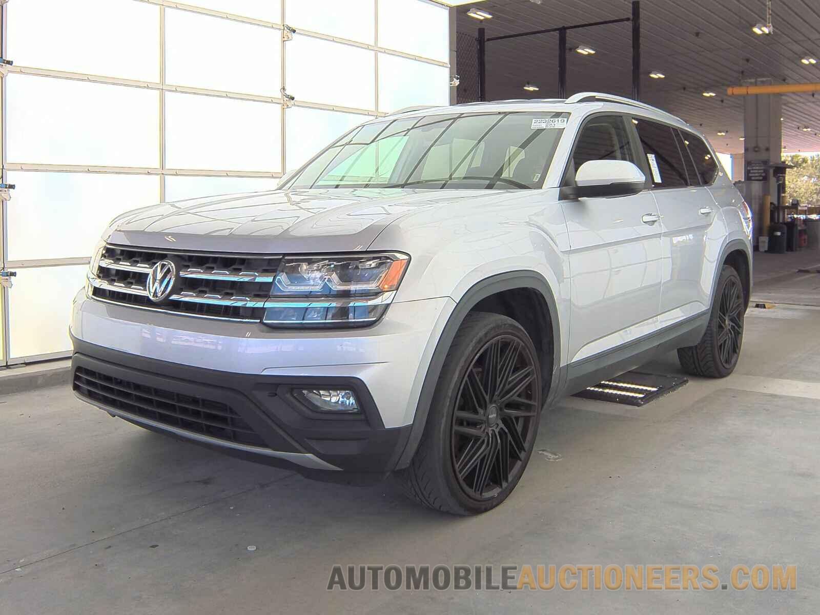 1V2CR2CA6JC586818 Volkswagen Atlas 2018