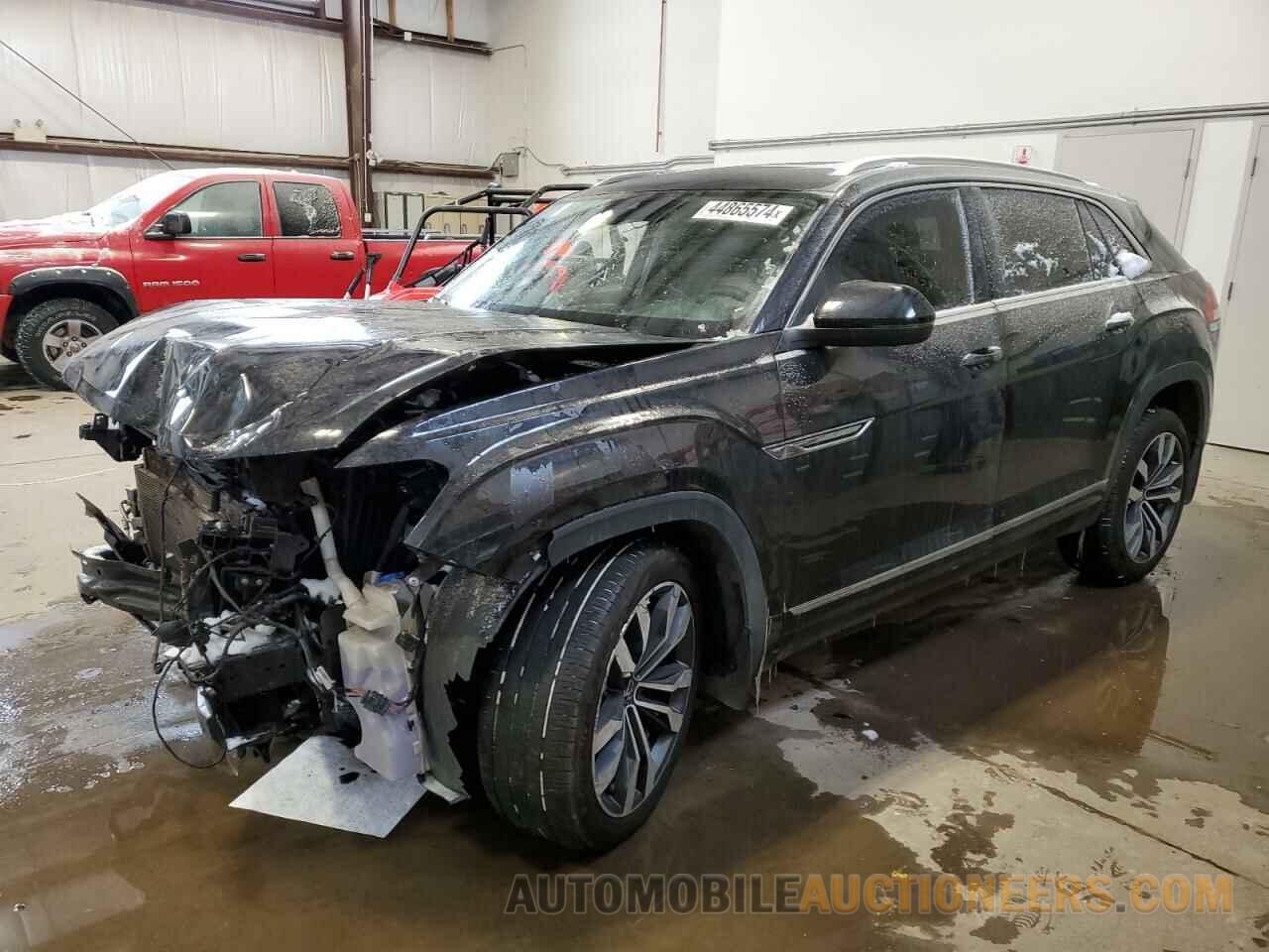 1V2FE2CA6PC206975 VOLKSWAGEN ATLAS 2023