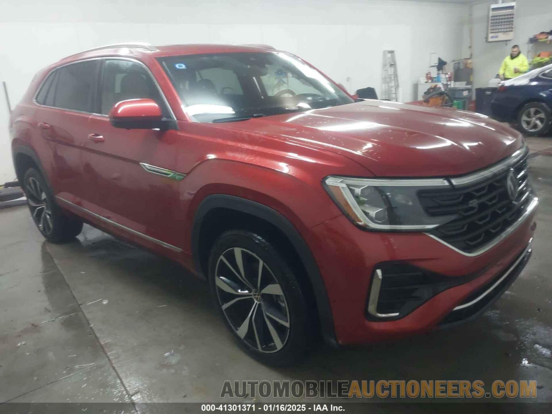 1V2FE2CA8RC234019 VOLKSWAGEN ATLAS CROSS SPORT 2024