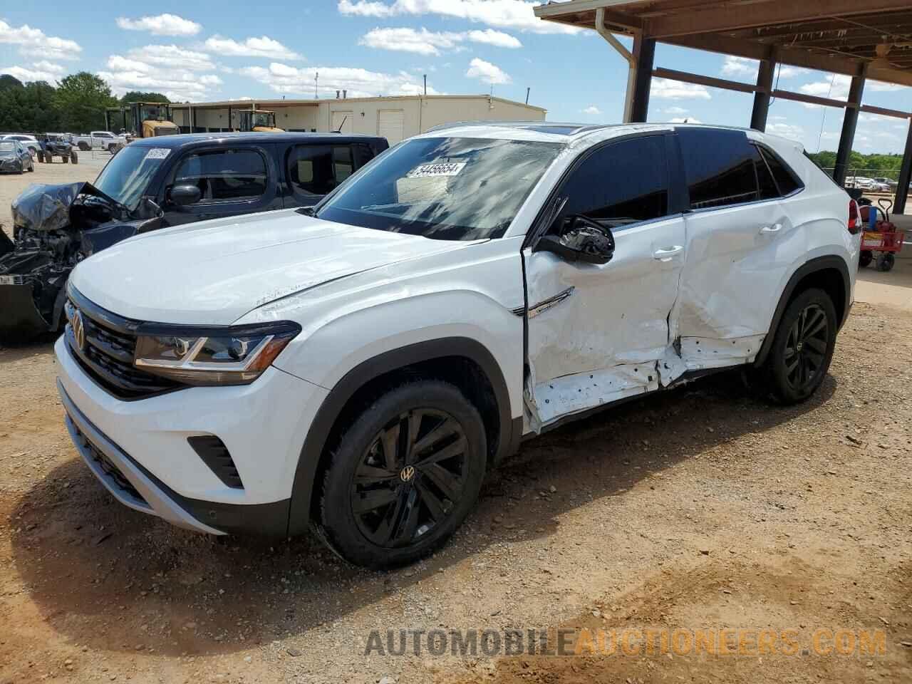 1V2JE2CA2NC212697 VOLKSWAGEN ATLAS 2022