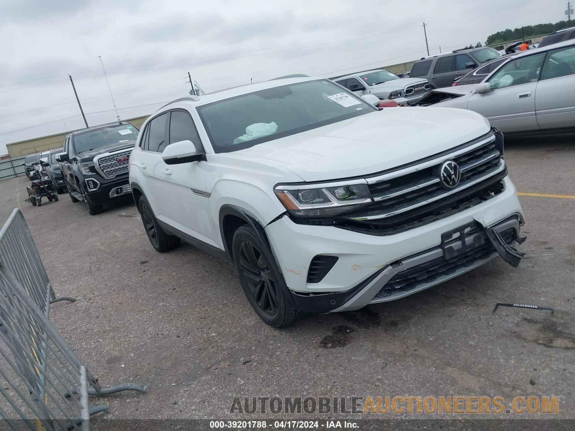 1V2JE2CA8NC213028 VOLKSWAGEN ATLAS CROSS SPORT 2022