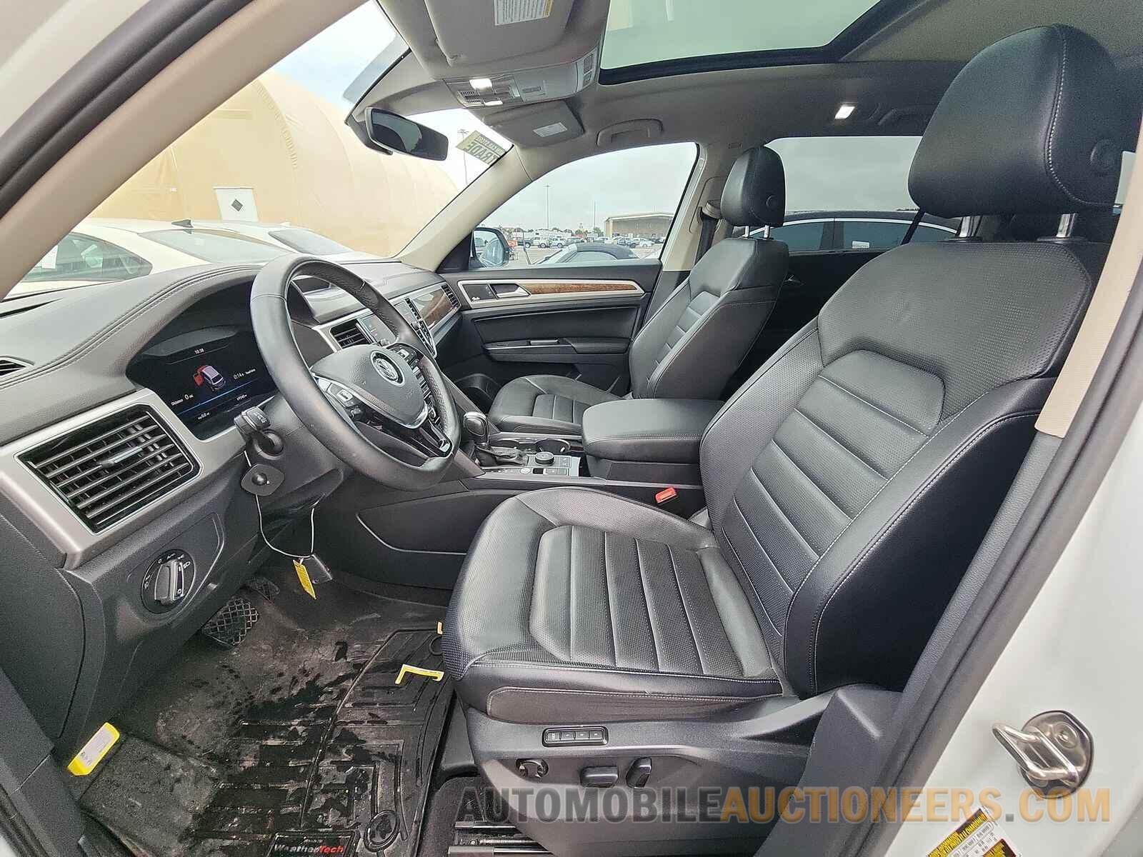 1V2NR2CA2KC502407 Volkswagen Atlas 2019