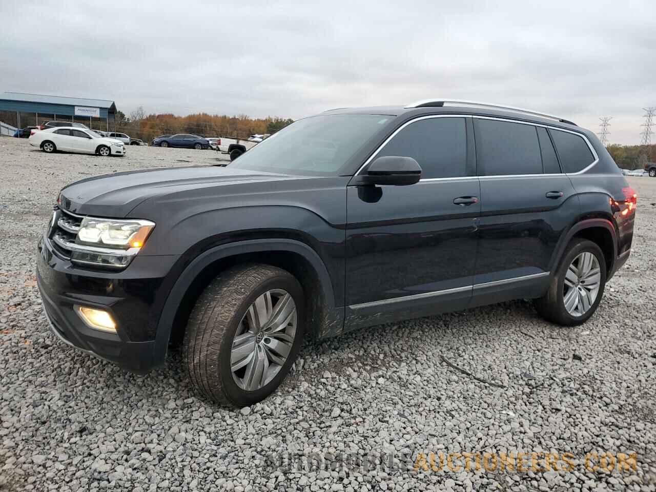 1V2NR2CA3JC586784 VOLKSWAGEN ATLAS 2018