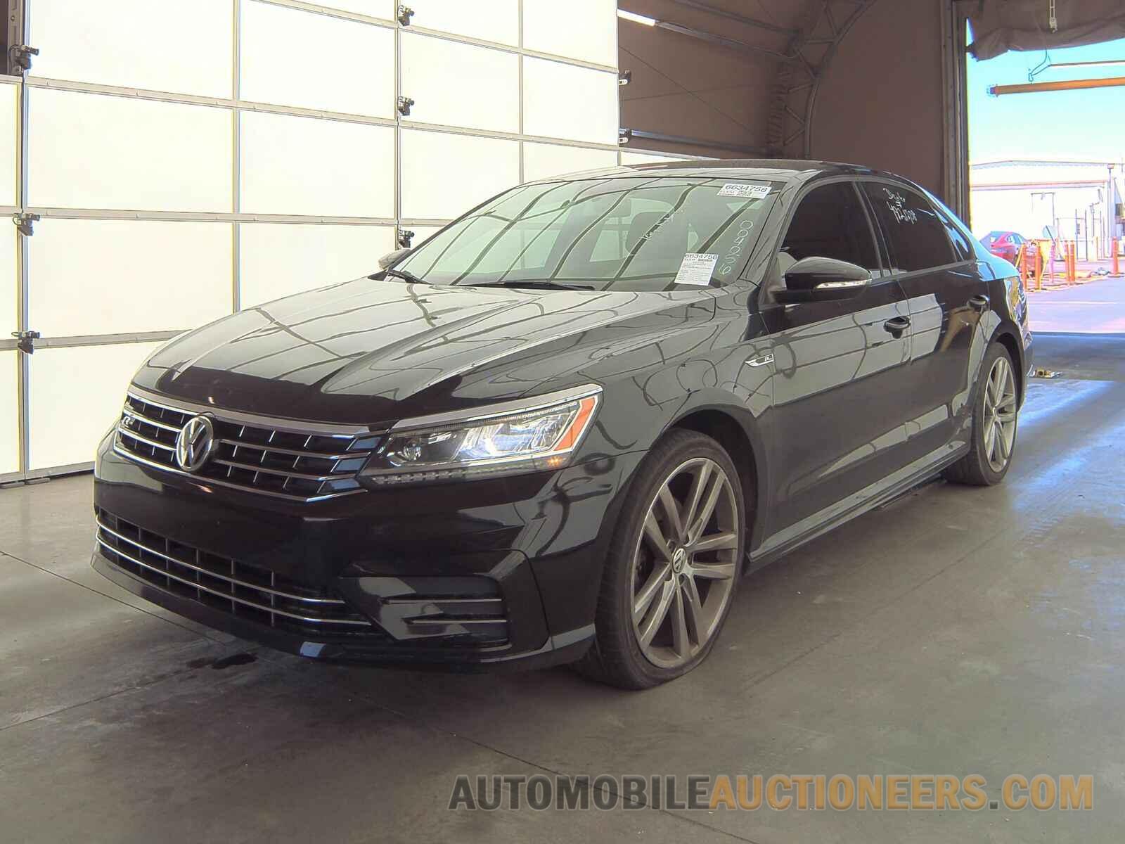 1VWAA7A31JC004056 Volkswagen Passat 2018