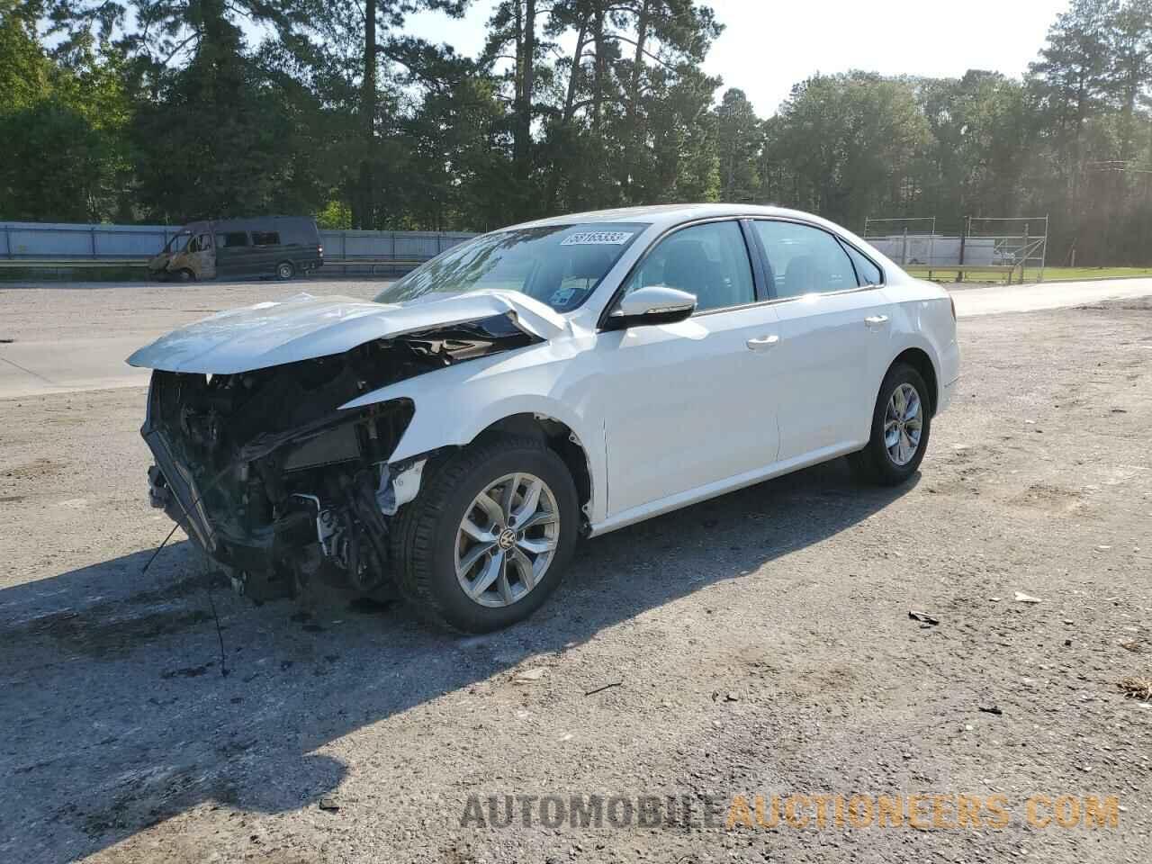 1VWAA7A31JC015560 VOLKSWAGEN PASSAT 2018