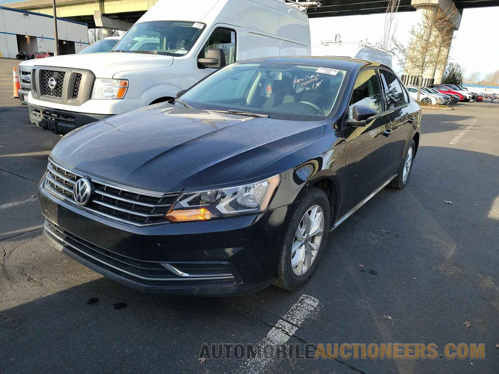 1VWAA7A32JC013008 Volkswagen Passat 2018