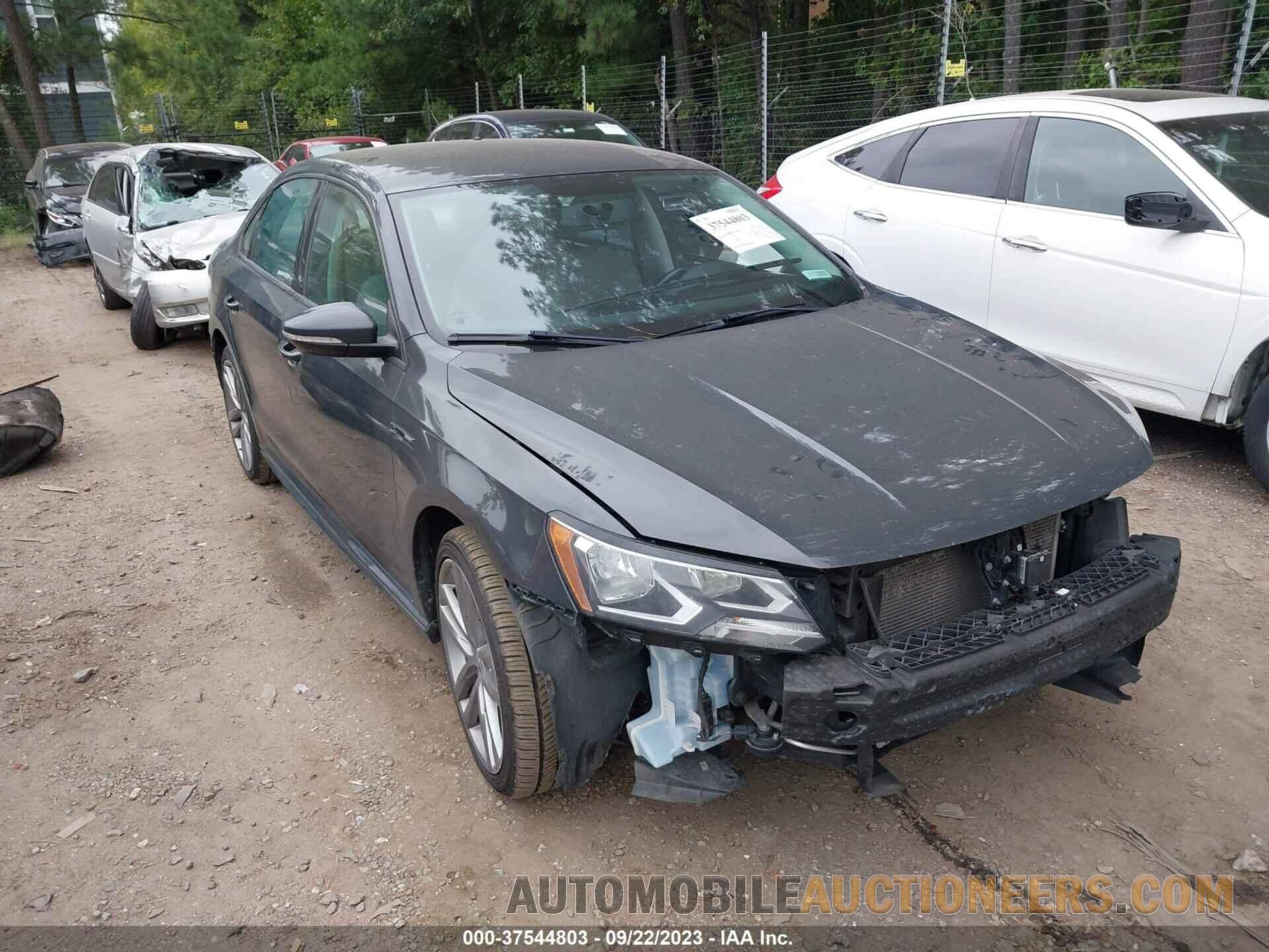 1VWAA7A34JC015374 VOLKSWAGEN PASSAT 2018