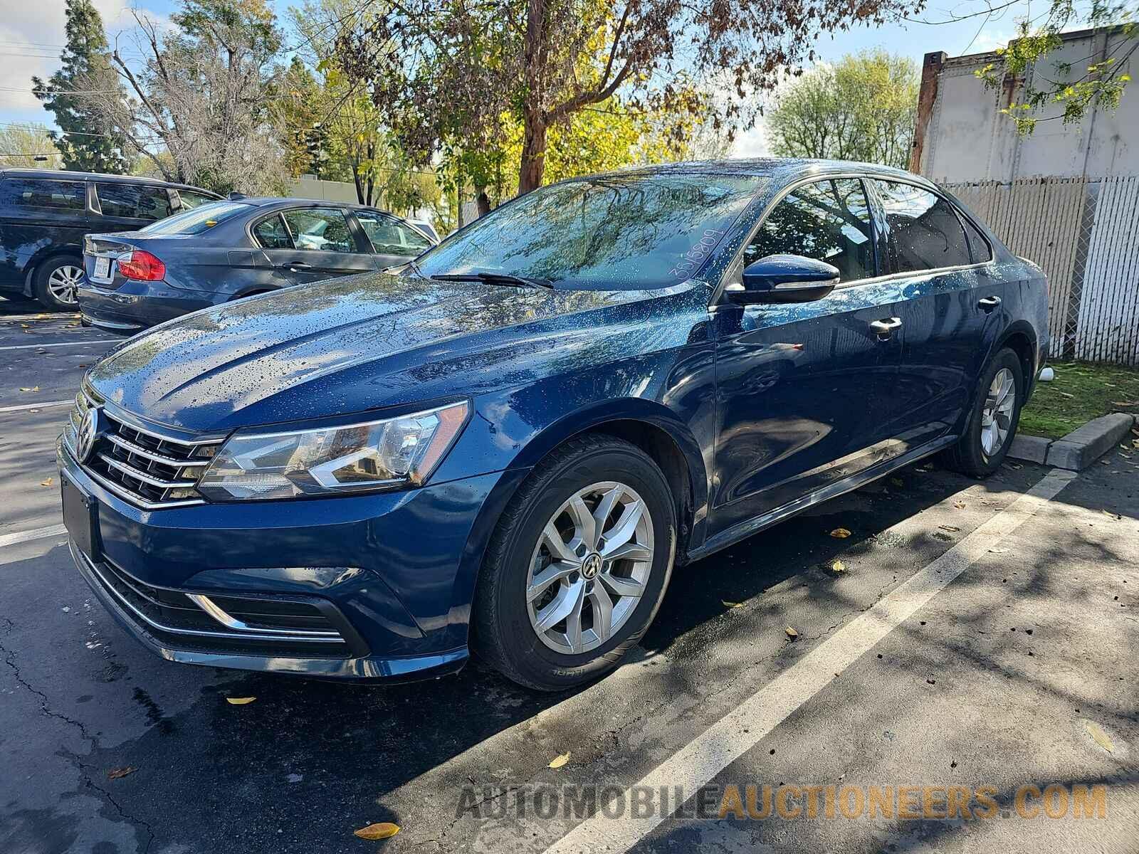 1VWAA7A35JC045161 Volkswagen Passat 2018